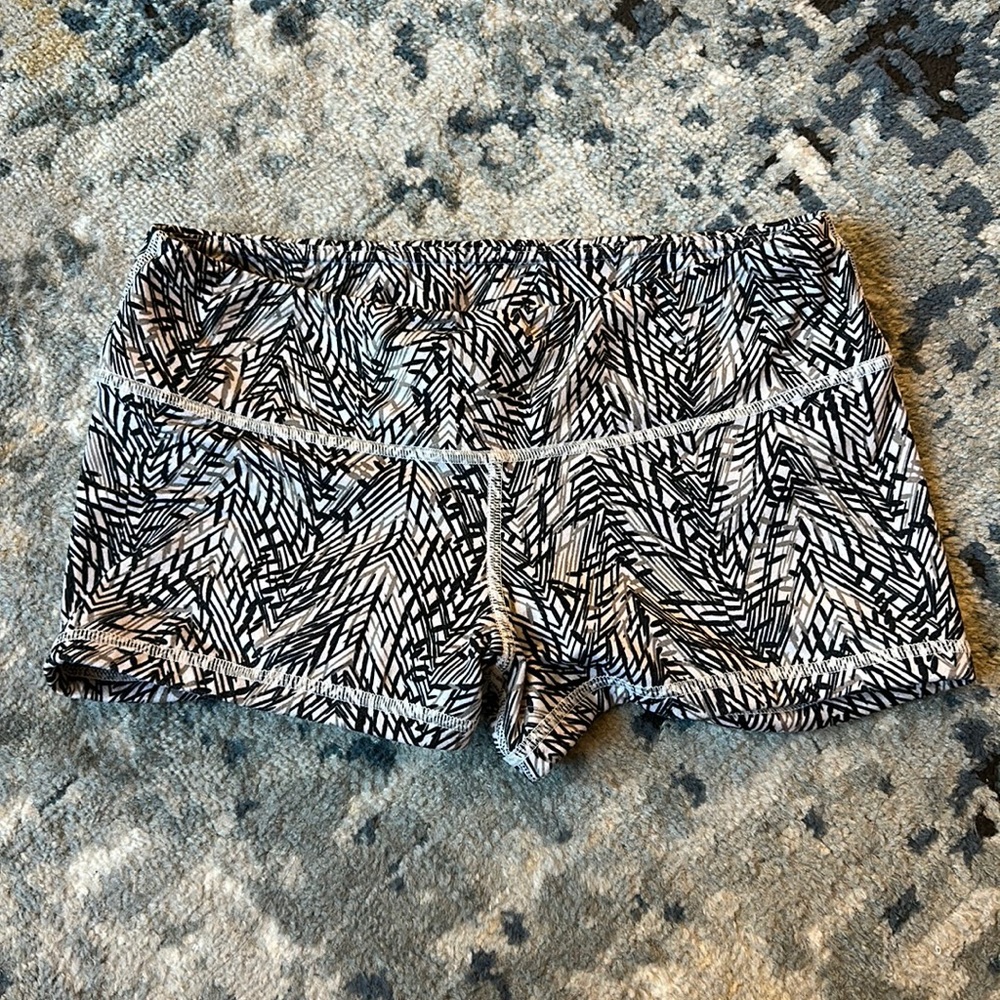 Fleo shorts